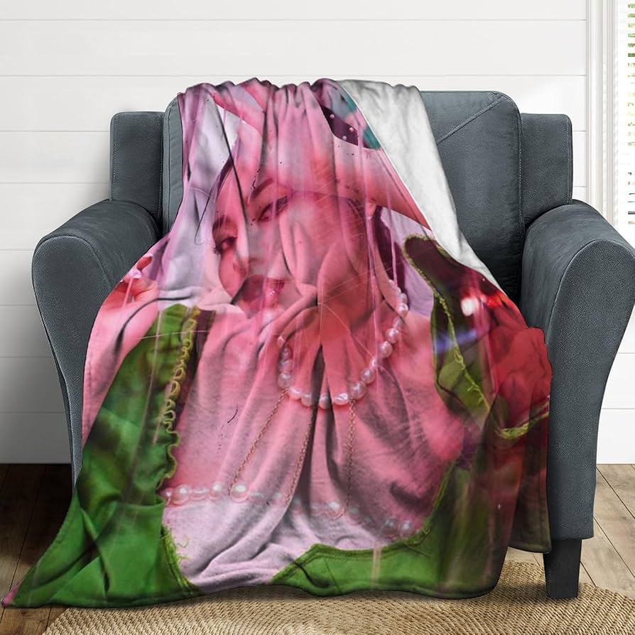 ちゃんみな ブランケット おまけつき Amazon｜ちゃんみな (36) 毛布 お昼寝ブランケット フランネル